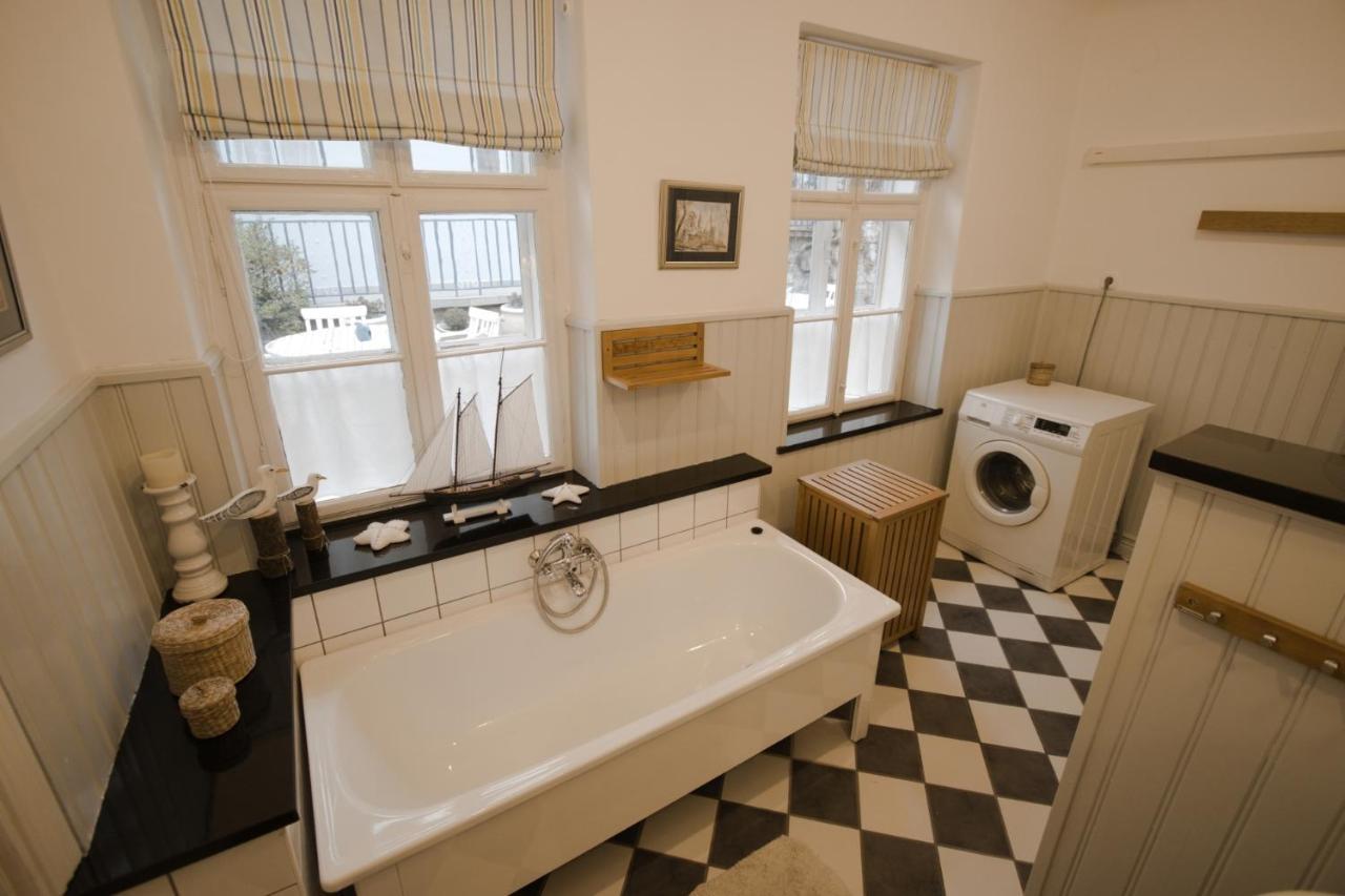 Ister Guesthouse Естерґом Екстер'єр фото