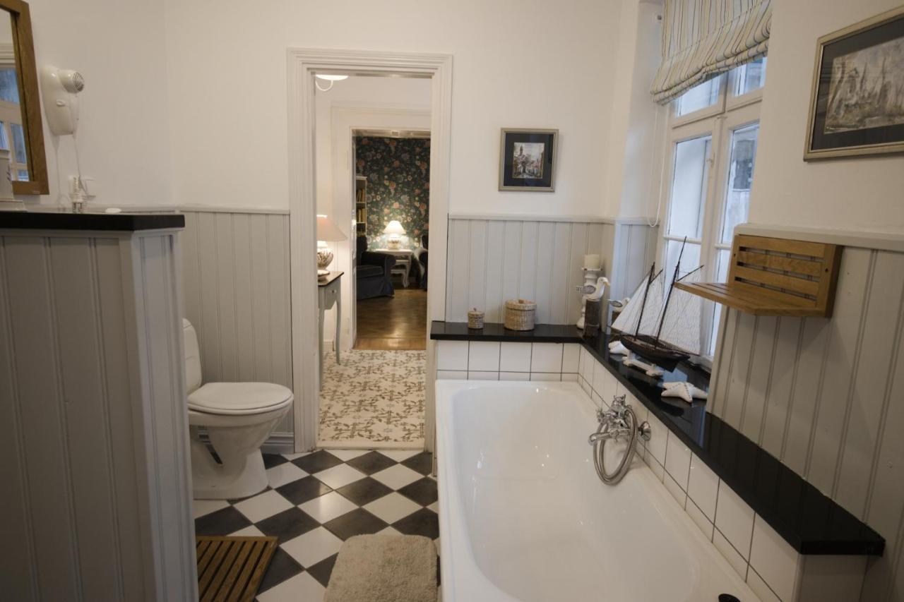 Ister Guesthouse Естерґом Екстер'єр фото