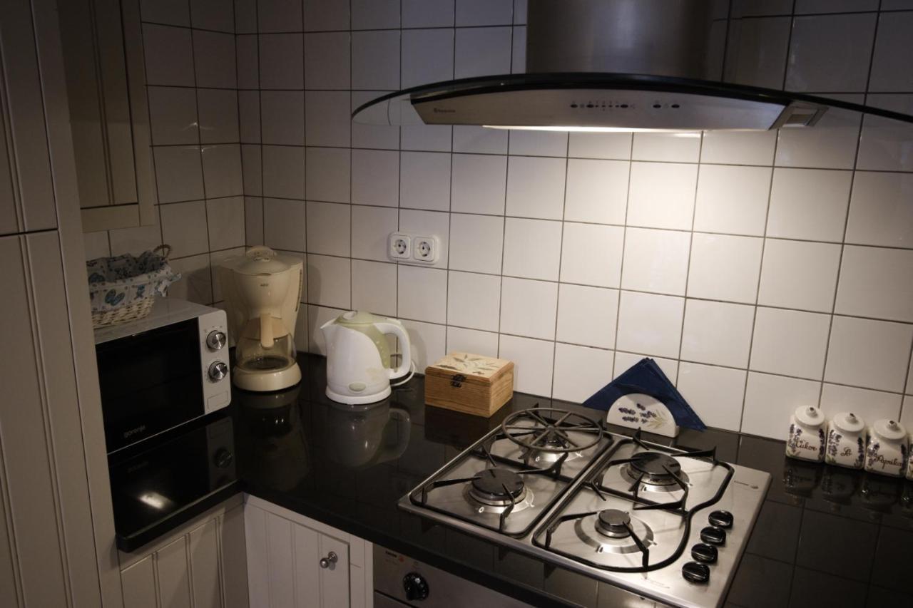 Ister Guesthouse Естерґом Екстер'єр фото