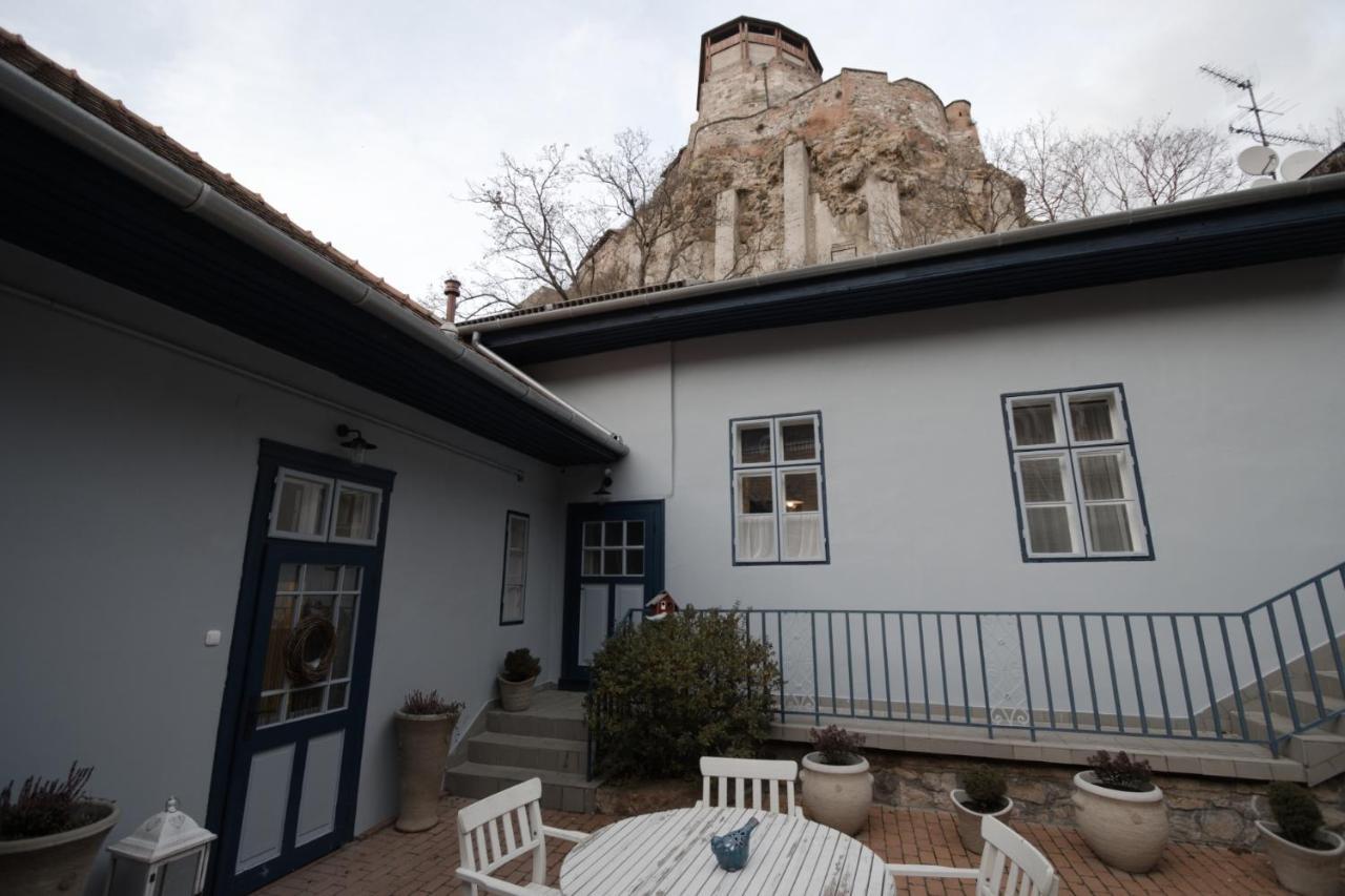 Ister Guesthouse Естерґом Екстер'єр фото