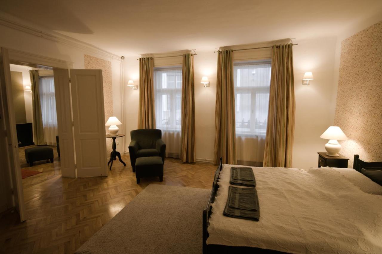 Ister Guesthouse Естерґом Екстер'єр фото